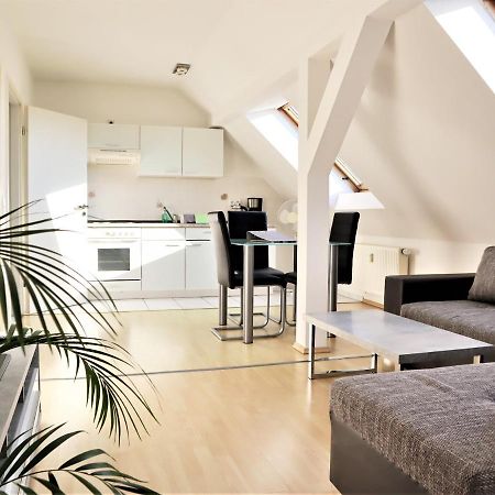 Kuschelige Dachgeschosswohnung Am Clarapark Lipsko Exteriér fotografie